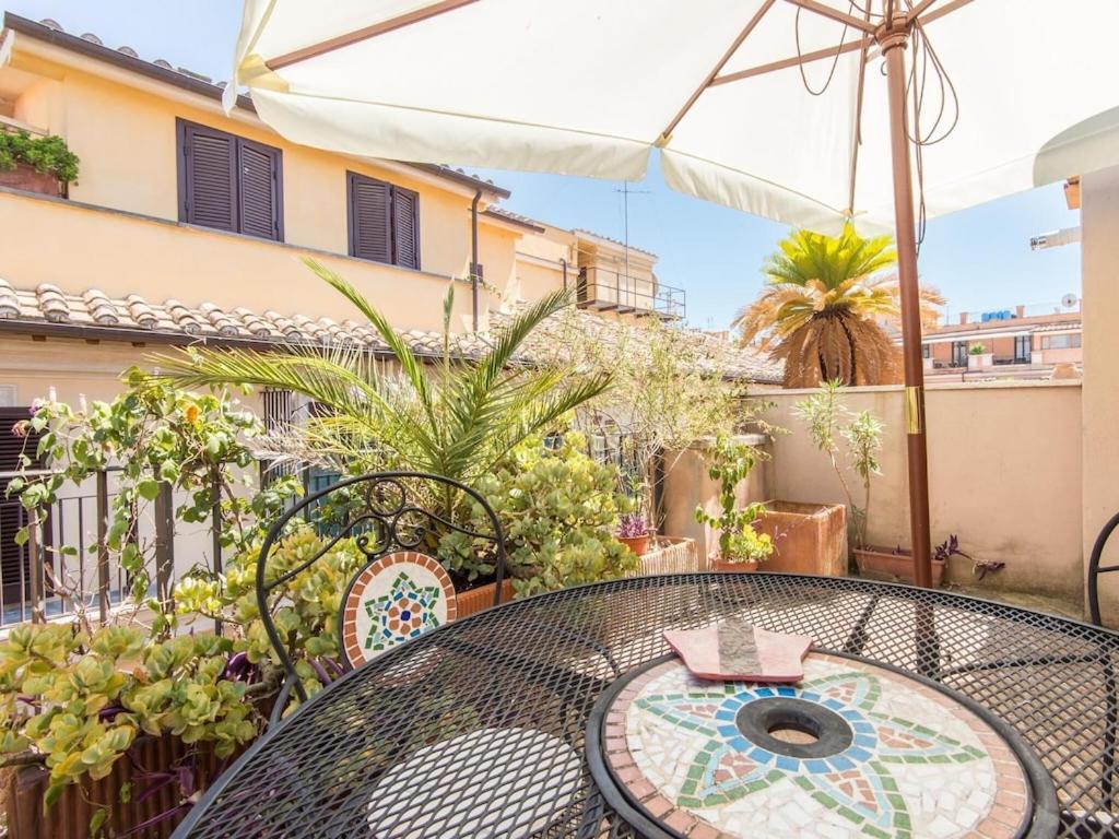 Apartment Condotti Terrace Rome Bagian luar foto